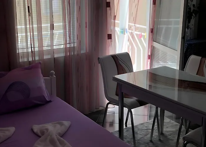 Flora ゲストハウス キテン