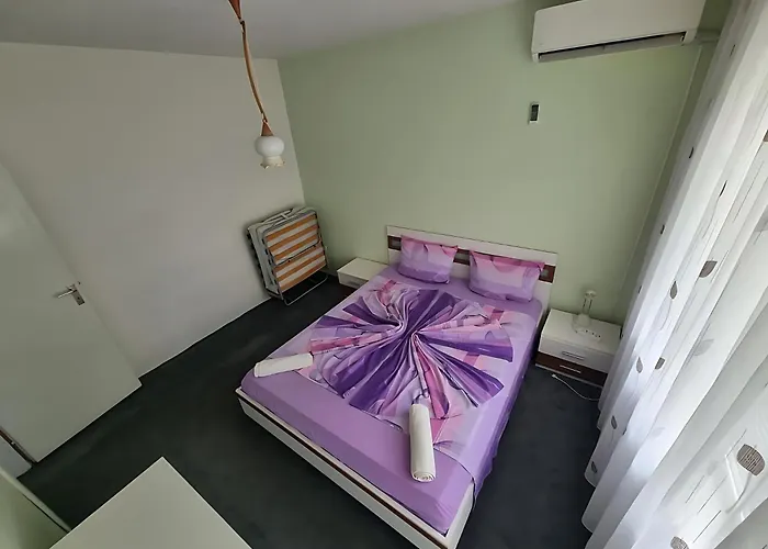 Flora ゲストハウス