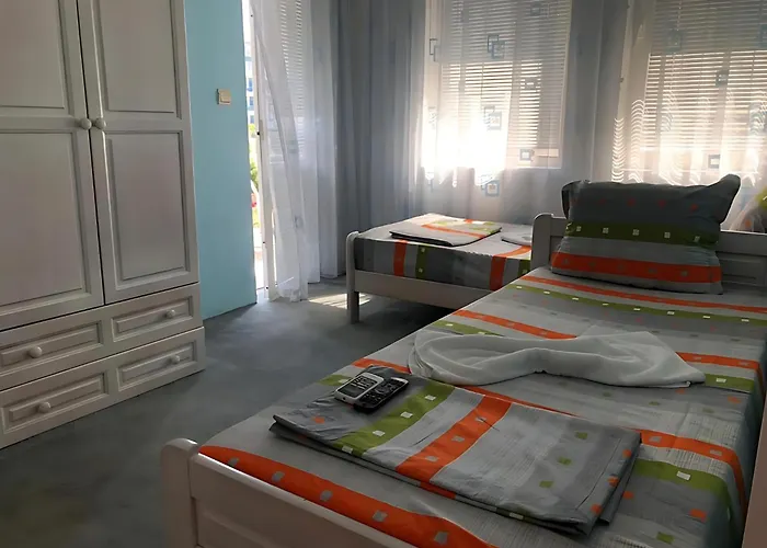 Flora ゲストハウス キテン