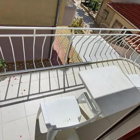 Flora 3* Kiten (Burgas)